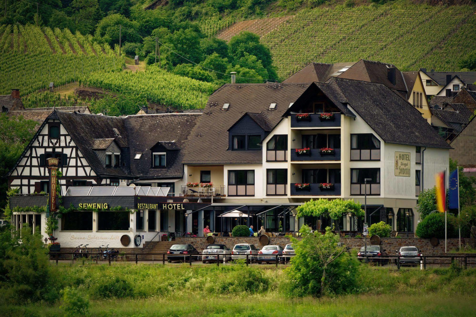 Hotel Sewenig Mueden Exterior photo
